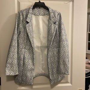 Women’s Navy & White Blazer Size Medium